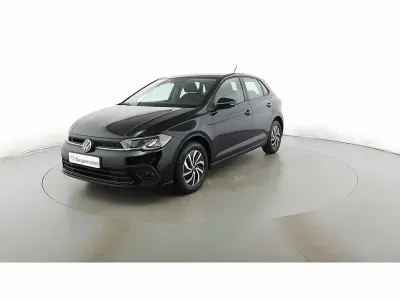Usata VW Polo Life 95 CV (69 kW) 2023 Nero deep effetto perlato Utilitaria