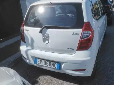 Usata Hyundai i10 69 CV (50 kW) 2013 Bianco Utilitaria