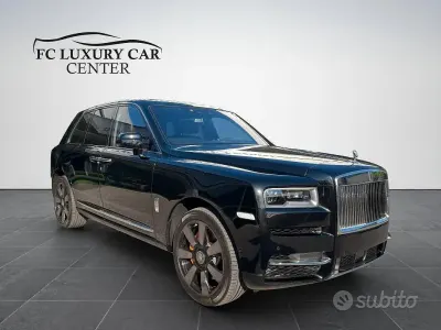 Usata Rolls Royce Cullinan 571 CV (419 kW) 2023 Nero SUV