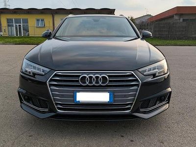 Usata Audi A4 Sport 150 CV (110 kW) 2018 Blu Station wagon