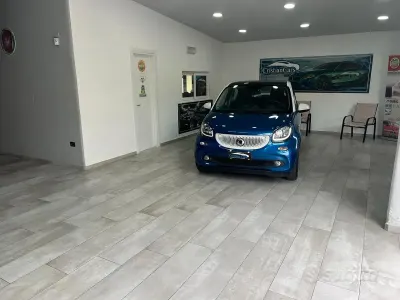 Occasion Smart ForFour Passion 90 ch (66 kW) 2017 Bleue Citadine