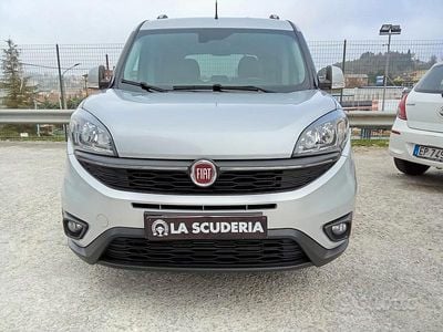 Occasion Fiat Doblò 120 ch (88 kW) 2019 Gris Monospace