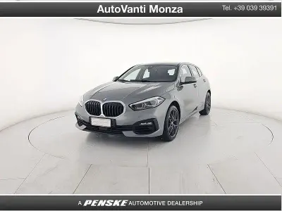 Usata BMW 116 Comfort Edition 109 CV (80 kW) 2023 Grigio Utilitaria