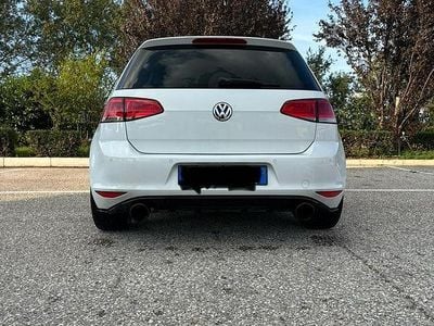 Usata VW Golf VII 110 CV (80 kW) 2014 Bianco Berlina