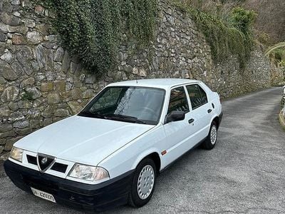 Usata Alfa Romeo 33 88 CV (64 kW) 1992 Bianco Berlina