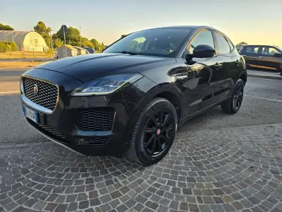 Usata Jaguar E-Pace R-Dynamic 150 CV (110 kW) 2018 Nero SUV