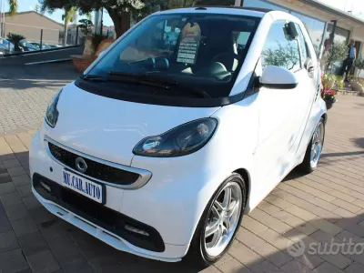Usata Smart ForTwo Cabrio Brabus Xclusive 102 CV (75 kW) 2013 Bianco Cabrio