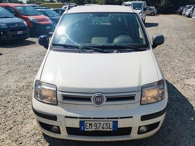 Usata Fiat Panda Easy 75 CV (55 kW) 2012 Bianco Utilitaria