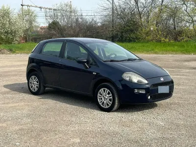 Usata Fiat Punto 77 CV (56 kW) 2014 Utilitaria