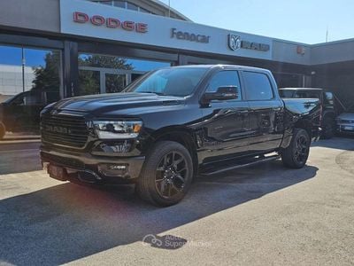 Usata RAM 1500 401 CV (294 kW) 2024 Nero Pick-up