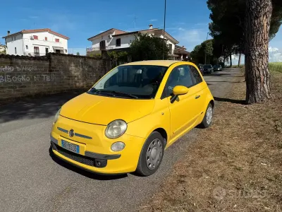 Usata Fiat 500 69 CV (50 kW) 2008 Giallo Utilitaria