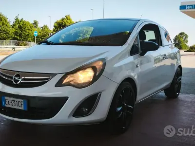 Usata Opel Corsa 85 CV (62 kW) 2015 Grigio Utilitaria