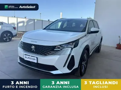 Usata Peugeot 5008 Allure 131 CV (96 kW) 2021 Bianco SUV