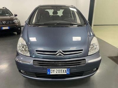 Usata Citroën Xsara Picasso 109 CV (80 kW) 2009 Grigio Monovolume