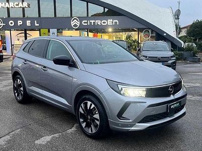 Usata Opel Grandland X Business Elegance 131 CV (96 kW) 2023 Grigio SUV