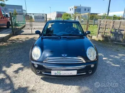 Usata Mini Cooper 116 CV (85 kW) 2006 Nero Utilitaria