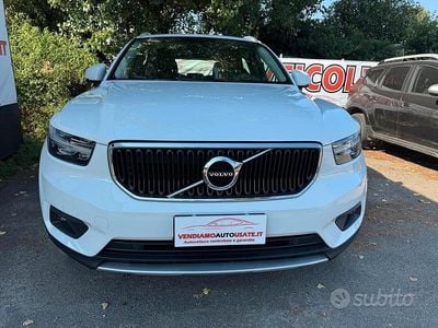 Usata Volvo XC40 Momentum 129 CV (94 kW) 2021 Bianco SUV