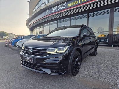 Usata VW Tiguan R-line 150 CV (110 kW) 2024 Nero SUV