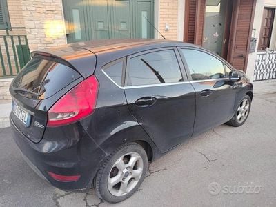 Usata Ford Fiesta 68 CV (50 kW) 2008 Utilitaria