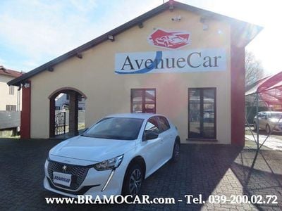 Usata Peugeot e-208 Active 100 kW (136 CV) 2022 Bianco Utilitaria