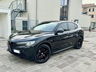 Usata Alfa Romeo Stelvio Sprint 190 CV (139 kW) 2020 Nero SUV