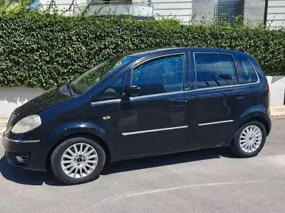 Usata Lancia Musa 101 CV (74 kW) 2007 Monovolume