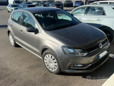Usata VW Polo Comfortline 75 CV (55 kW) 2016 Grigio Berlina