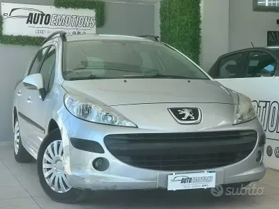 Usata Peugeot 207 90 CV (66 kW) 2008 Grigio Station wagon