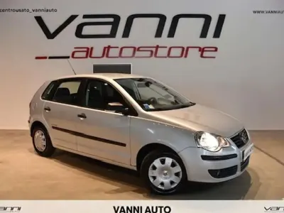 Usata VW Polo United 69 CV (50 kW) 2009 Argento Utilitaria