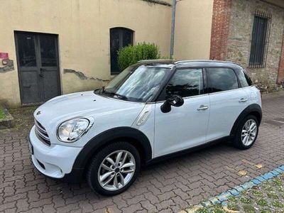 Usata Mini Cooper D Countryman Business 111 CV (81 kW) 2015 Bianco SUV