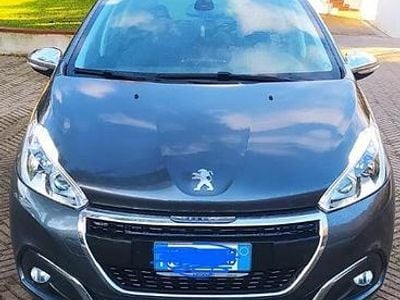 Usata Peugeot 208 2016 Grigio Utilitaria