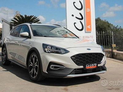 Usata Ford Focus Active 120 CV (88 kW) 2019 Beige Berlina