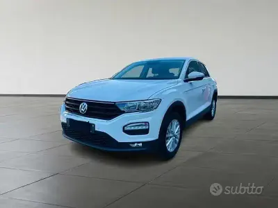 Usata VW T-Roc Business 116 CV (85 kW) 2018 Bianco SUV