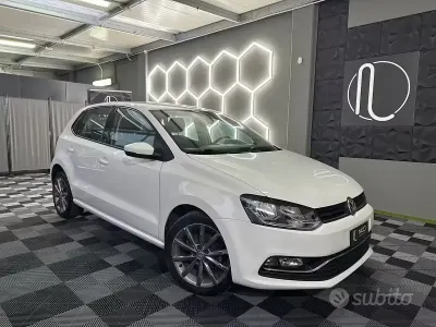 Usata VW Polo Comfortline 90 CV (66 kW) 2016 Bianco Berlina