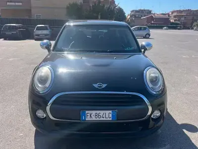 Usata Mini One D Hype 95 CV (69 kW) 2017 Nero Utilitaria