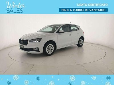 Bianco luna metallizzato Usata 2022 Skoda Fabia Ambition Berlina | 13.900 € (Buon prezzo)