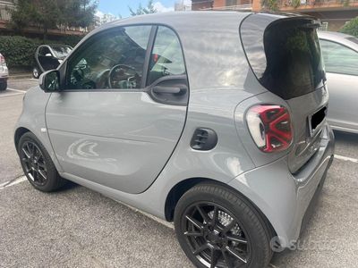 Usata Smart ForTwo Coupé 41 kW (56 CV) 2021 Grigio Utilitaria