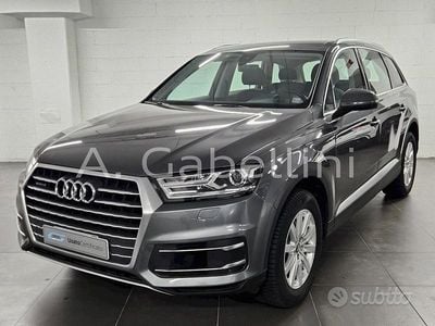 Usata Audi Q7 Comfort 231 CV (169 kW) 2018 Grigio SUV