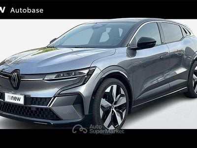 Usata Renault Megane E-Tech Techno 160 kW (218 CV) 2023 Grigio Berlina