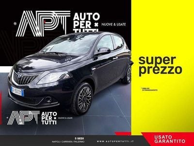 Usata Lancia Ypsilon S 69 CV (50 kW) 2024 Nero Utilitaria