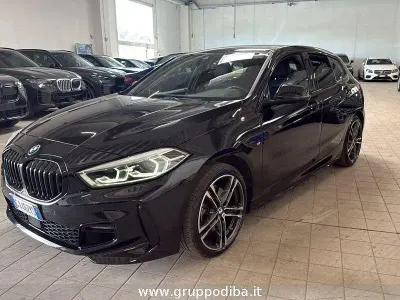Usata BMW 116 M Sport 116 CV (85 kW) 2022 Nero Utilitaria