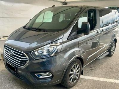 Usata Ford Tourneo Custom Titanium X 185 CV (136 kW) 2022 Grigio Furgone