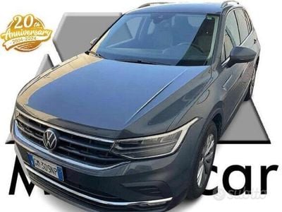 Usata VW Tiguan Life 150 CV (110 kW) 2022 Grigio SUV
