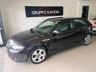 Käytetty Audi A3 Ambiente 140 HP (102 kW) 2007 Musta Viistoperä