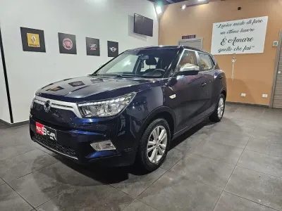 Usata SsangYong Tivoli 127 CV (93 kW) 2016 Blu SUV