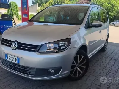 Usata VW Touran Comfortline 150 CV (110 kW) 2013 Grigio Monovolume
