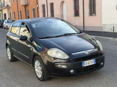 Usata Fiat Punto Evo Dynamic 95 CV (69 kW) 2010 Utilitaria