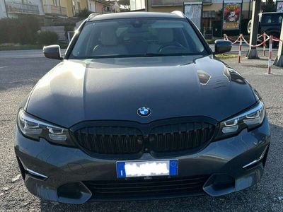 usata BMW 320 320 d Touring Luxury auto