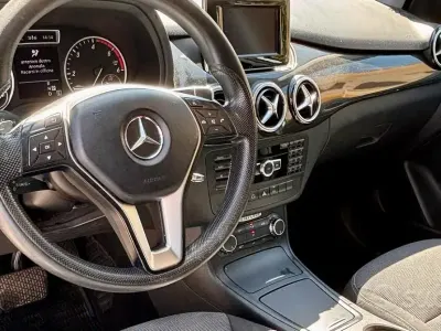 Usata Mercedes B180