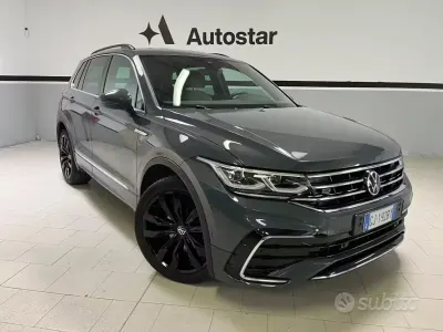 Usata VW Tiguan R-line 150 CV (110 kW) 2022 Grigio SUV